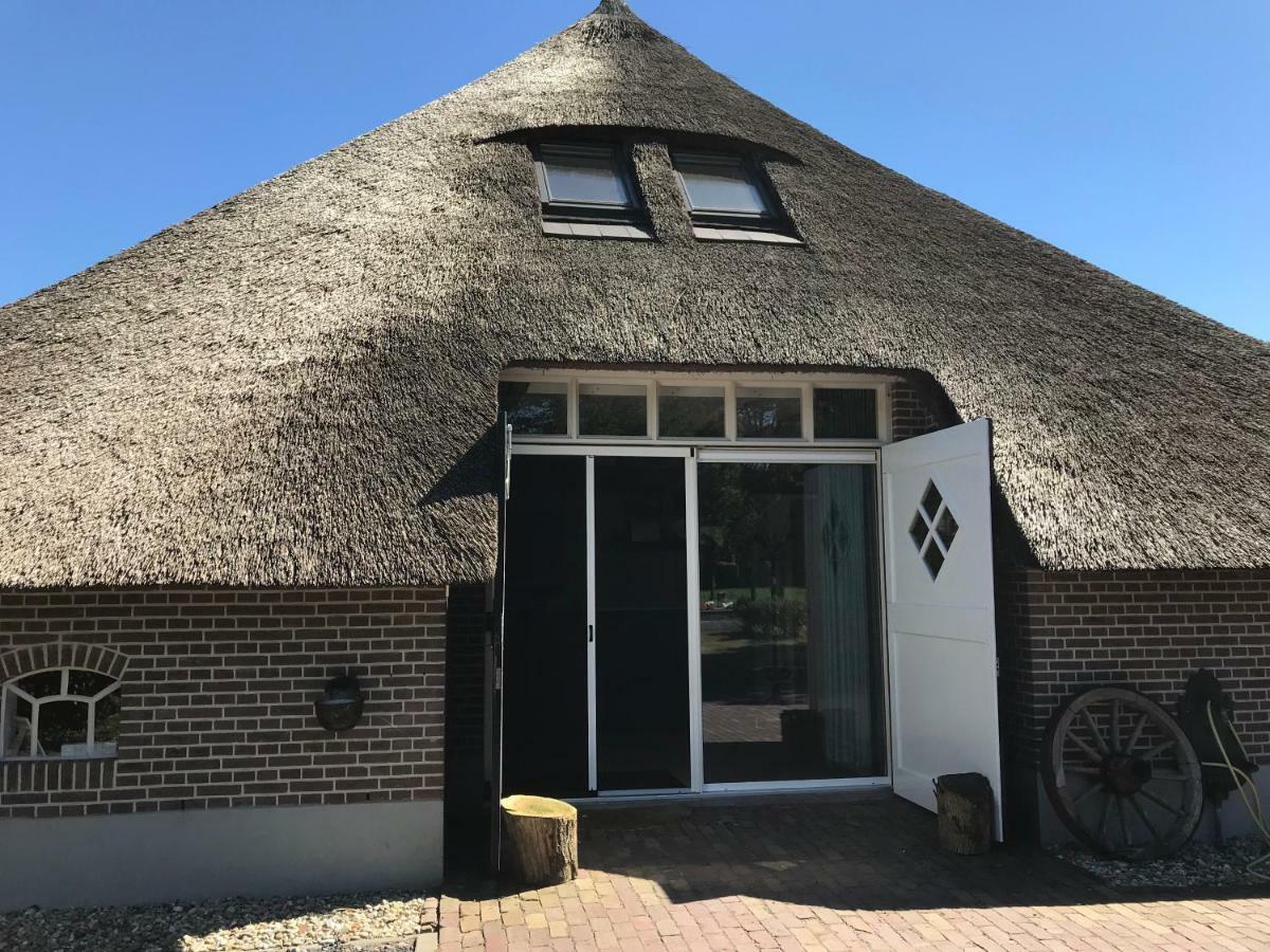 Het Achterhuis - Buitenplaats Ruitenveen, Prive! Nieuwleusen Exteriör bild